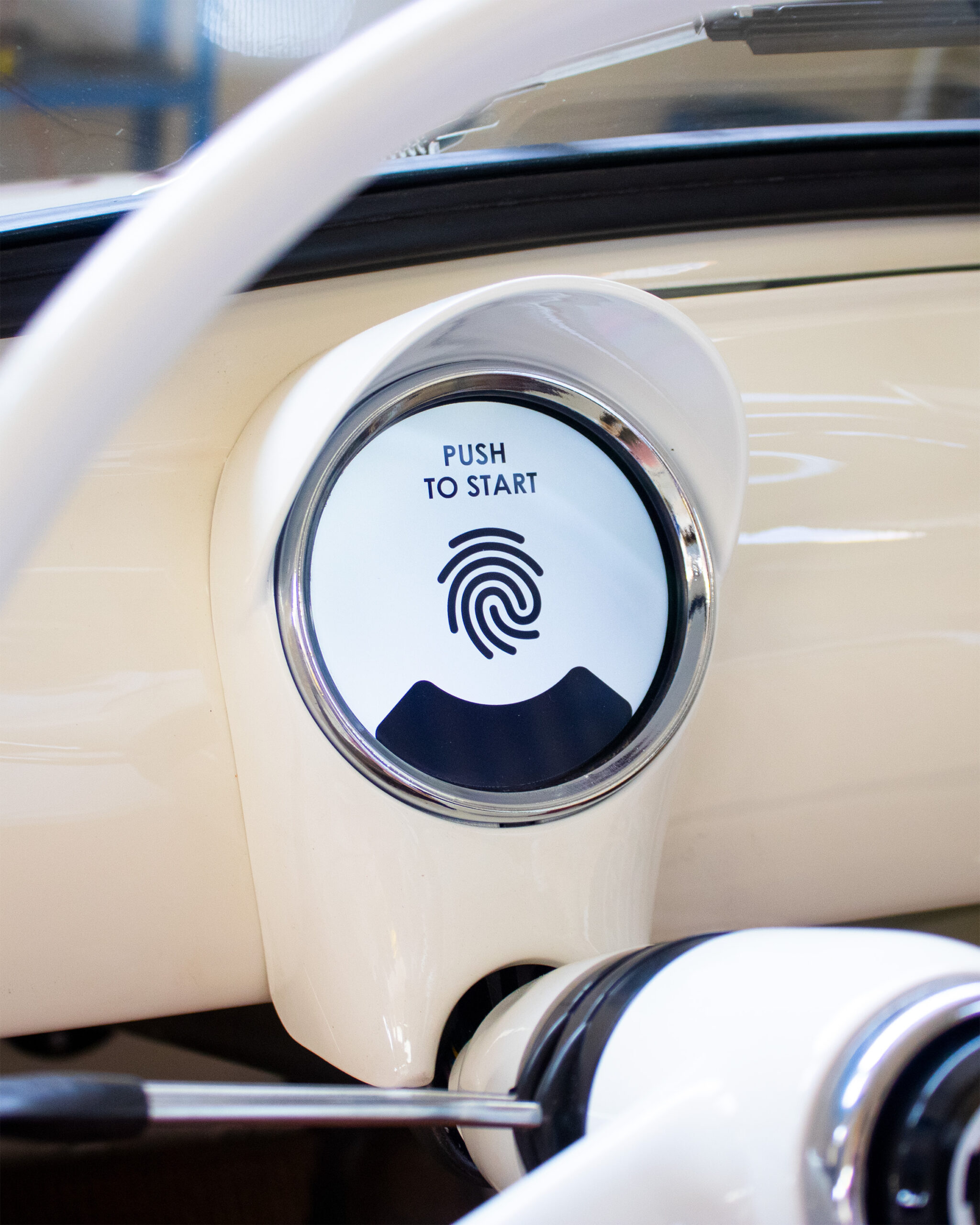 Handcrafted LIDO electric Fiat 500 Jolly exterior